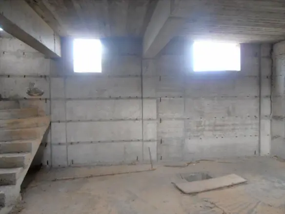 Detached House In Greece (120 M²)