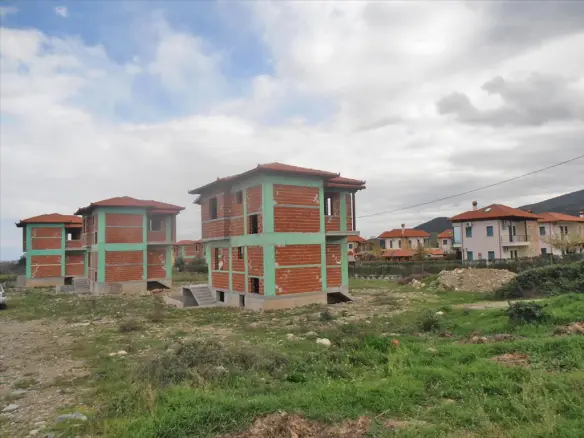 Detached House In Greece (120 M²)
