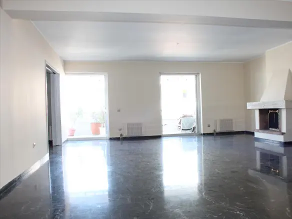 4-bedroom Flat In Palaio Faliro, Greece (213 M²)