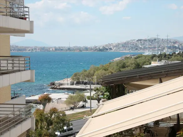 4-bedroom Flat In Palaio Faliro, Greece (213 M²)