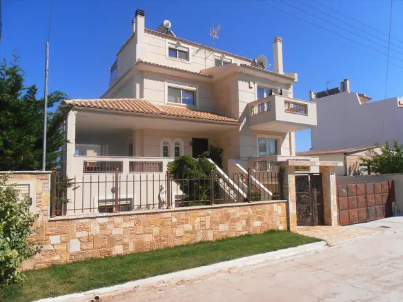 5-bedroom Detached House In Artemida (loutsa), Greece (330 M²)
