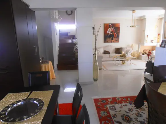 5-bedroom Detached House In Artemida (loutsa), Greece (330 M²)