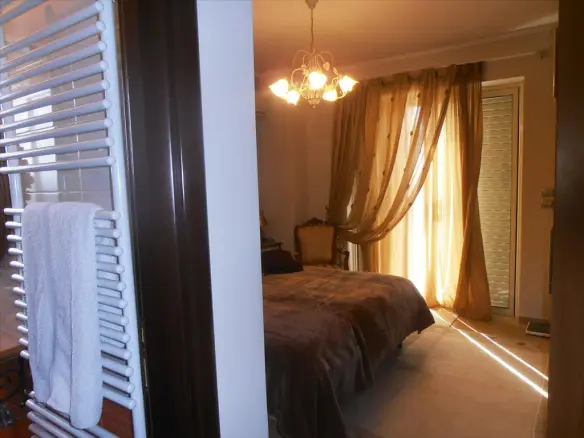 5-bedroom Detached House In Artemida (loutsa), Greece (330 M²)