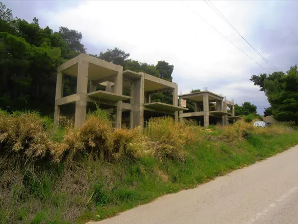 Maisonette With 130 M² In Loutraki Area