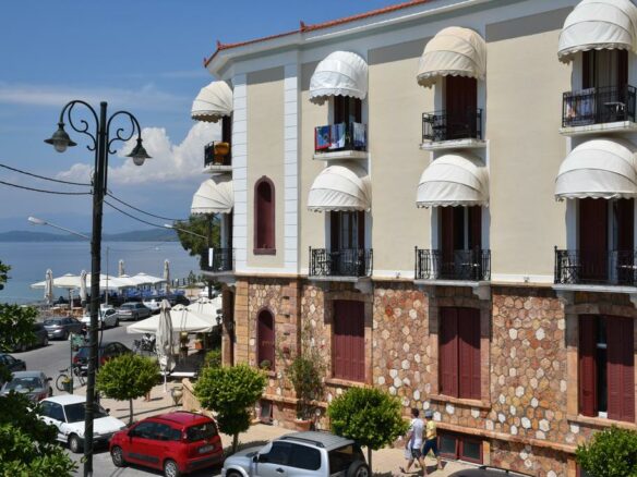 Hotel In Aidipsos, Greece (1.500 M²)