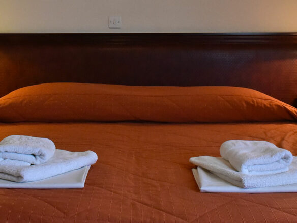 Hotel In Aidipsos, Greece (1.500 M²)