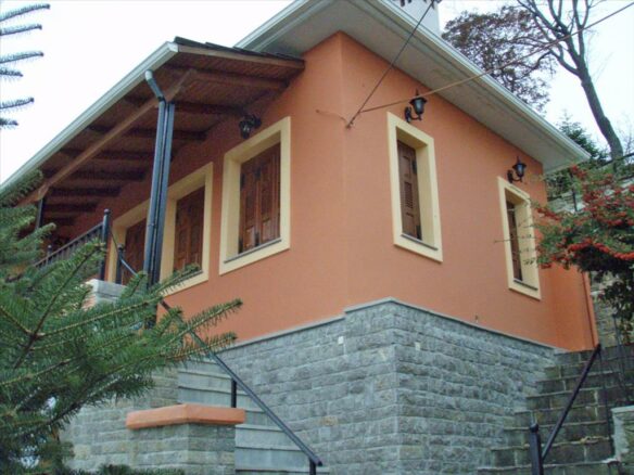4-bedroom Villa In Timfi, Greece (240 M²)