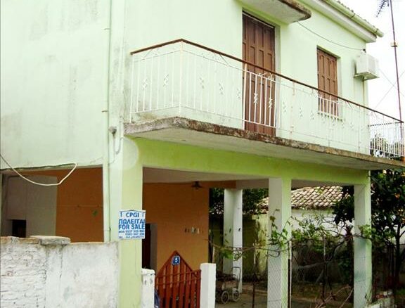 Detached House In Corfu, Greece (215 M²)