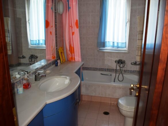 5-bedroom Villa In Rethimno, Greece (470 M²)