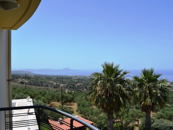 5-bedroom Villa In Rethimno, Greece (470 M²)