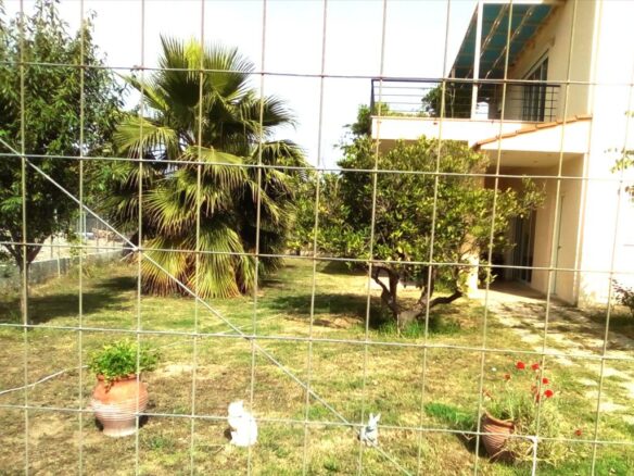3-bedroom Detached House In Aigio, Greece (160 M²)