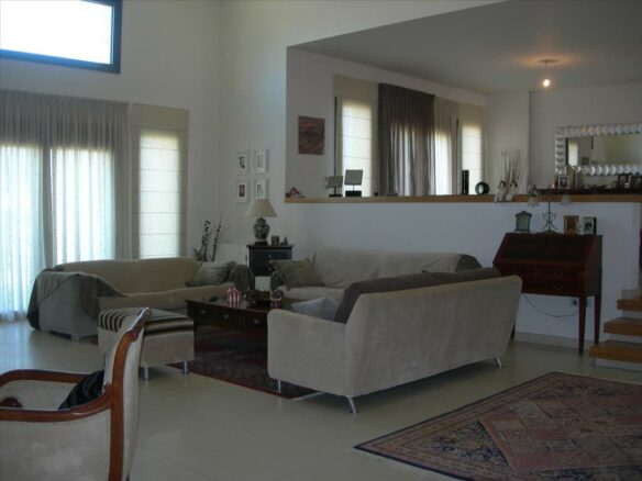 6-bedroom Detached House In Volos, Greece (520 M²)