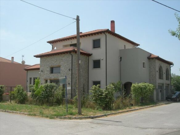 6-bedroom Detached House In Volos, Greece (520 M²)