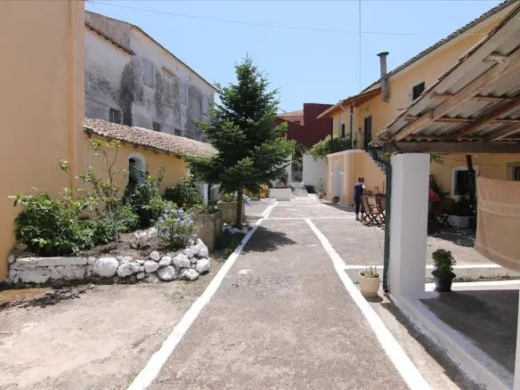 5-bedroom Detached House In Corfu, Greece (300 M²)