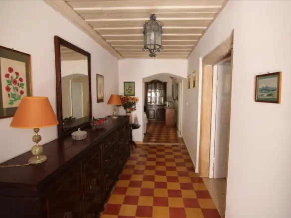 5-bedroom Detached House In Corfu, Greece (300 M²)
