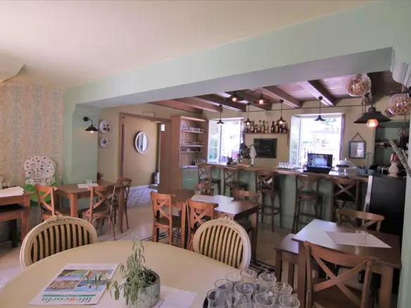 Business In Corfu, Greece (270 M²)