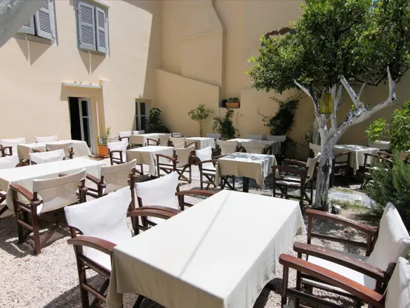 Business In Corfu, Greece (270 M²)