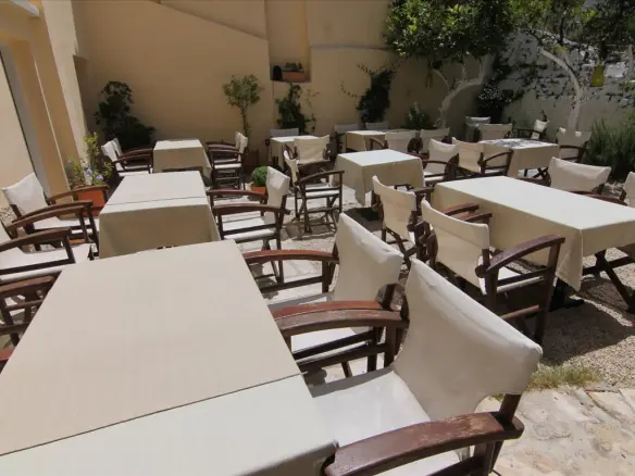 Business In Corfu, Greece (270 M²)