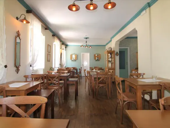 Business In Corfu, Greece (270 M²)
