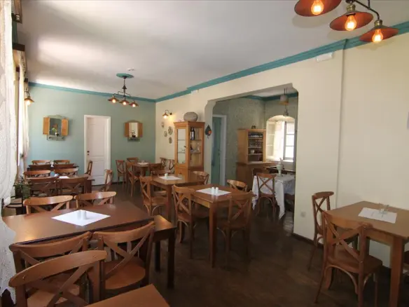 Business In Corfu, Greece (270 M²)