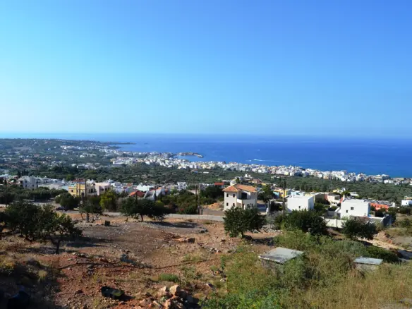 Land In Chersonisos, Greece