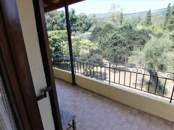 Detached House In Corfu, Greece (220 M²)