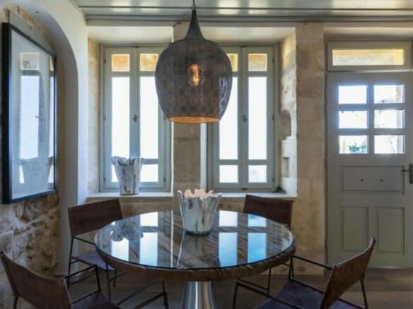 Business In Greece (360 M²)
