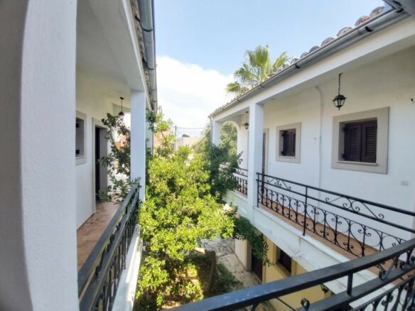 Hotel In Corfu, Greece (385 M²)