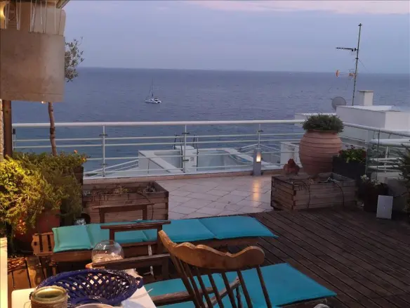 3-bedroom Duplex In Palaio Faliro, Greece (205 M²)