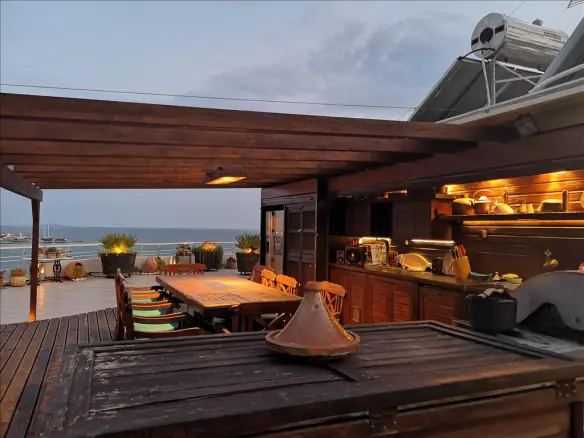 3-bedroom Duplex In Palaio Faliro, Greece (205 M²)