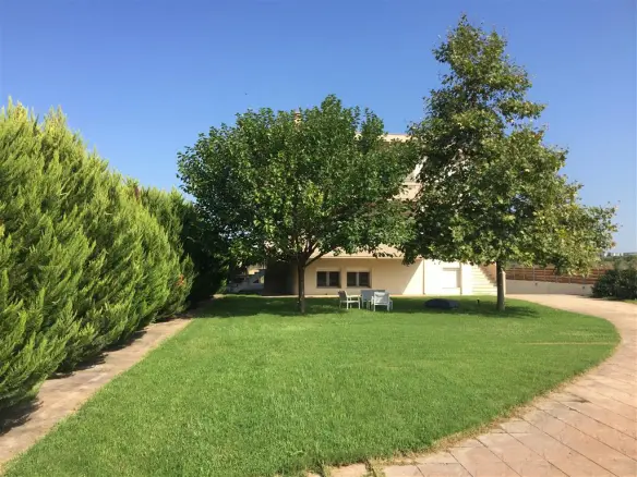 7-bedroom Detached House In Epanomi, Greece (350 M²)