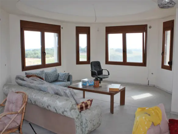 6-bedroom Villa In Katerini, Greece (500 M²)
