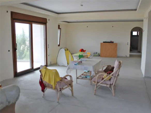 6-bedroom Villa In Katerini, Greece (500 M²)