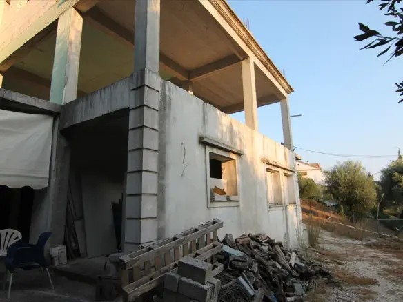 Detached House In Corfu, Greece (250 M²)