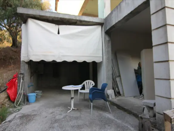 Detached House In Corfu, Greece (250 M²)
