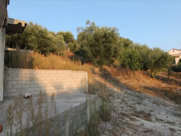 Detached House In Corfu, Greece (250 M²)