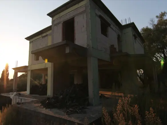 Detached House In Corfu, Greece (250 M²)
