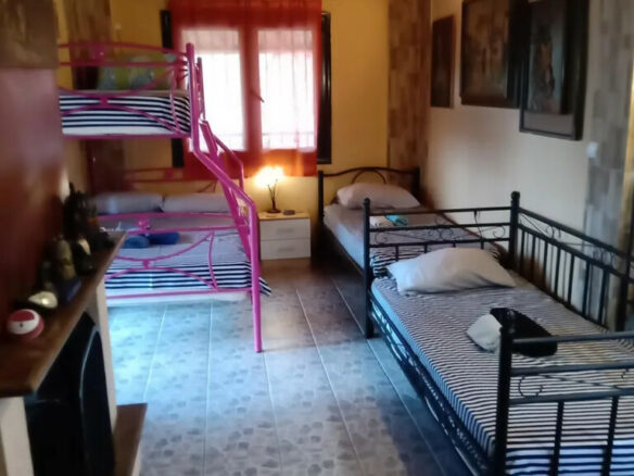 1-bedroom Detached House In Kassandra, Greece (56 M²)