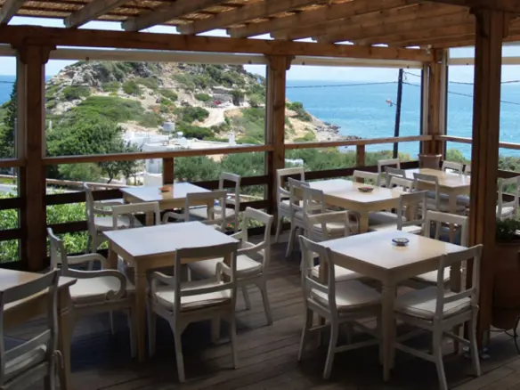 Hotel In Agios Nikolaos, Greece (3.000 M²)