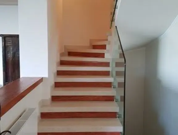 6-bedroom Villa In Rio, Greece (400 M²)