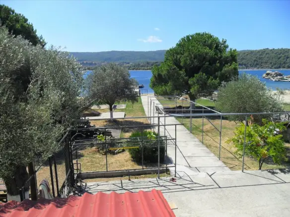 3-bedroom Detached House In Sithonia, Greece (94 M²)