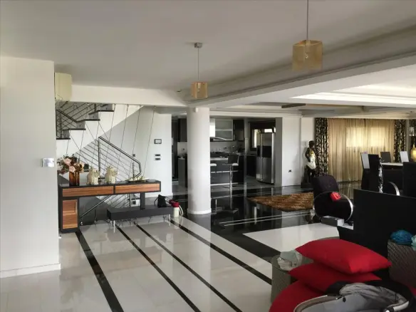5-bedroom Villa In Panorama, Greece (740 M²)