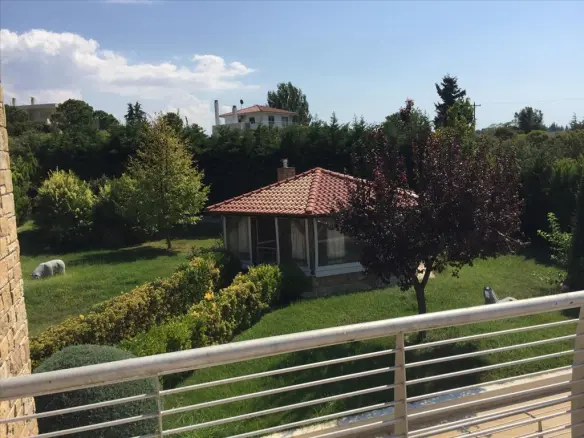 5-bedroom Villa In Panorama, Greece (740 M²)