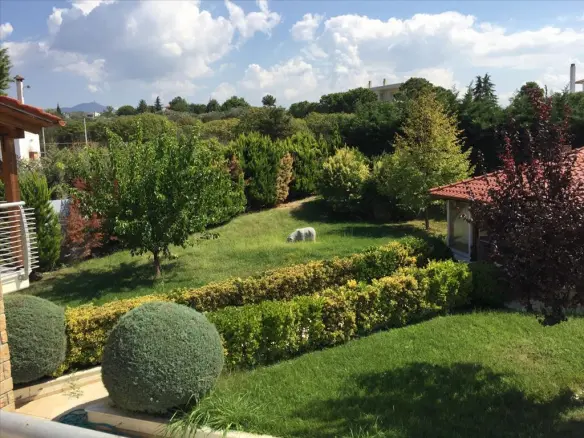 5-bedroom Villa In Panorama, Greece (740 M²)