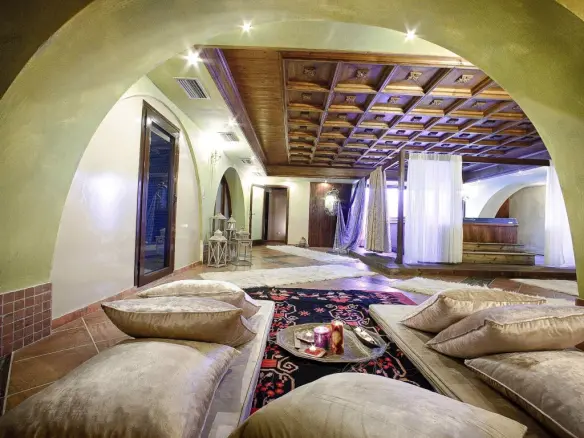 Hotel In Kalampaka, Greece (4.000 M²)