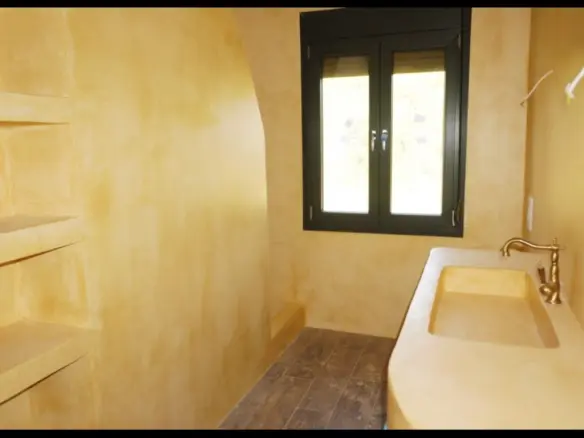 4-bedroom Villa In Eleitheres, Greece (340 M²)