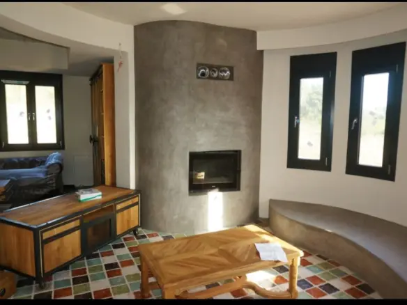 4-bedroom Villa In Eleitheres, Greece (340 M²)