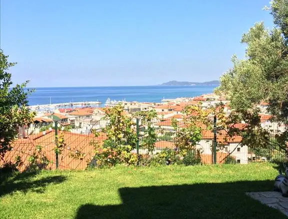 2-bedroom Detached House In Kassandra, Greece (90 M²)