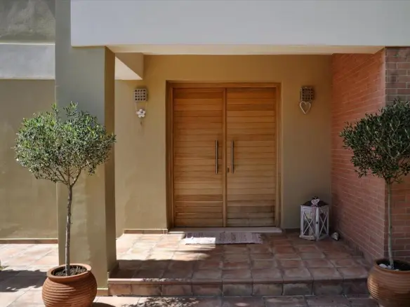 3-bedroom Villa In Corfu, Greece (290 M²)