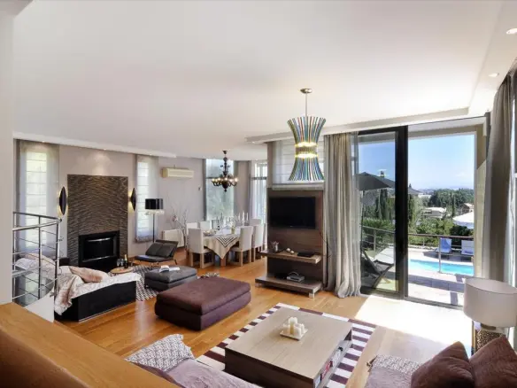 3-bedroom Villa In Corfu, Greece (290 M²)